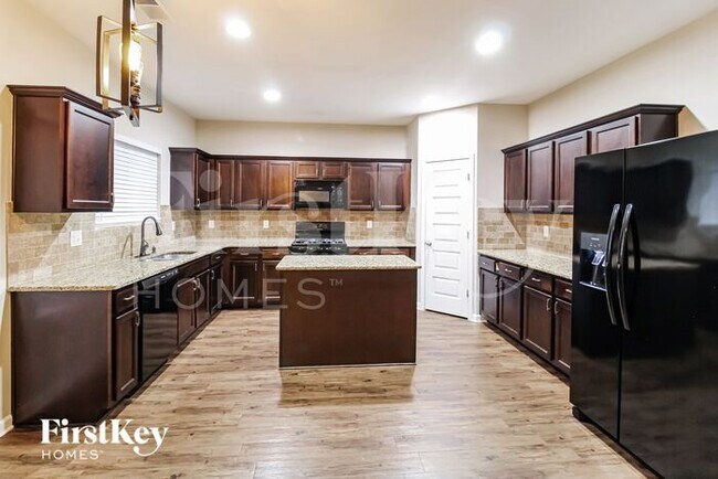Building Photo - 153 Humphry Ct