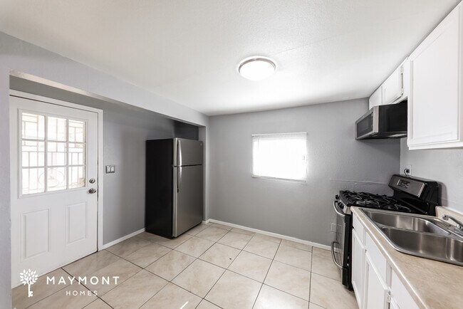 Foto del edificio - 8115 N 29th Ave