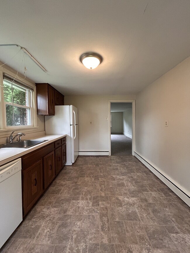Building Photo - 131 Sharpless St