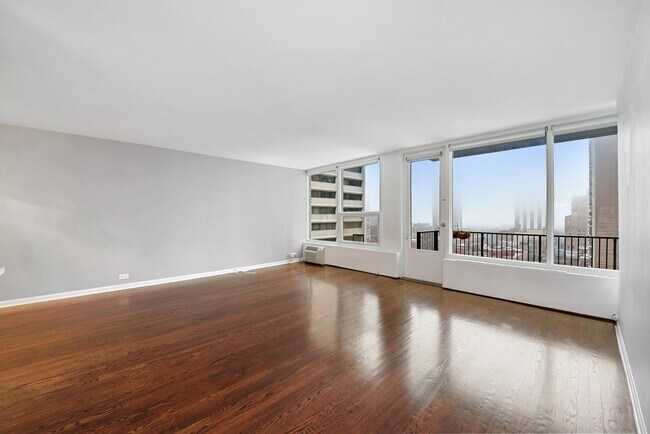 Building Photo - 1400 N State Pkwy