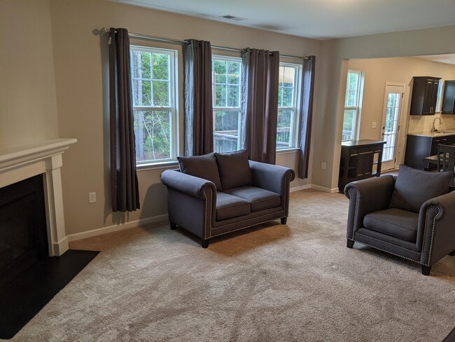 Photo - 422 Holly Blossom Dr House