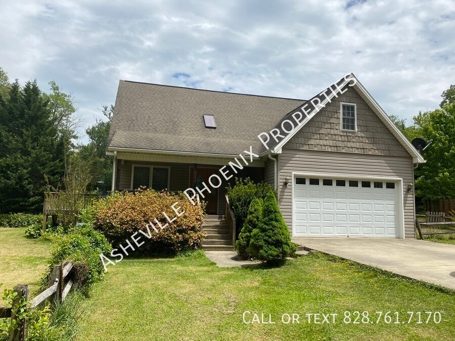 Primary Photo - 226 Old Haw Creek Road