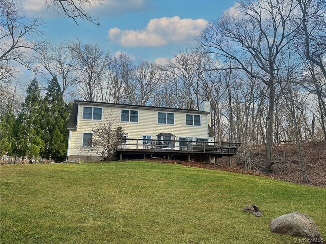 Foto del edificio - 12 Dogwood Ln