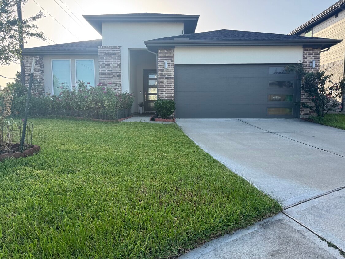 Foto principal - 3803 Ryans Rock Ct