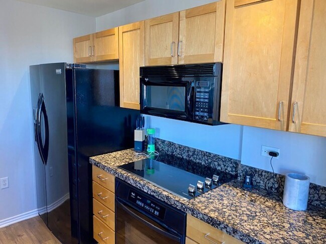 Photo - 300 W 11th Ave Apartment