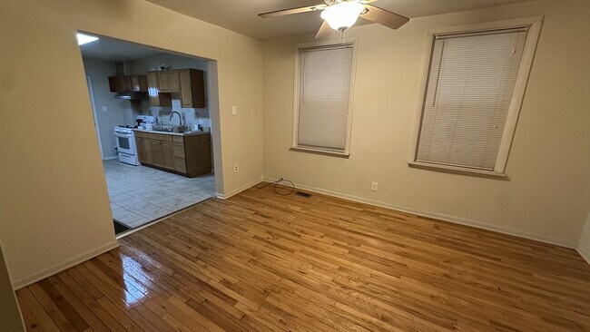 Foto del edificio - 3744 S Wallace St