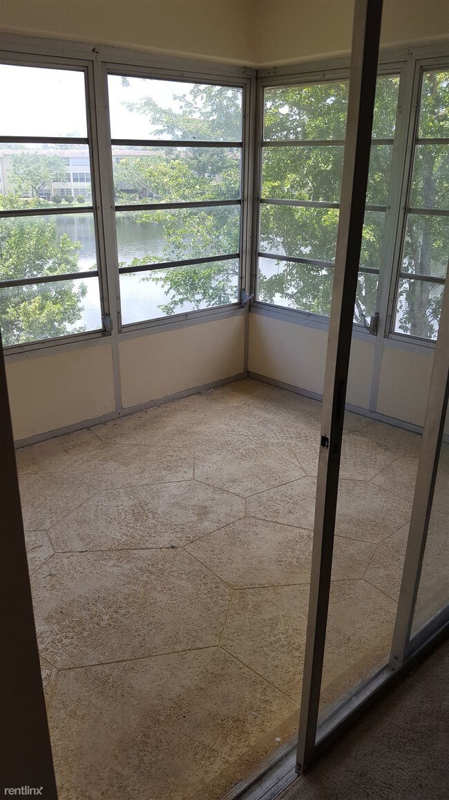 Foto del edificio - 5102 NW 36th St