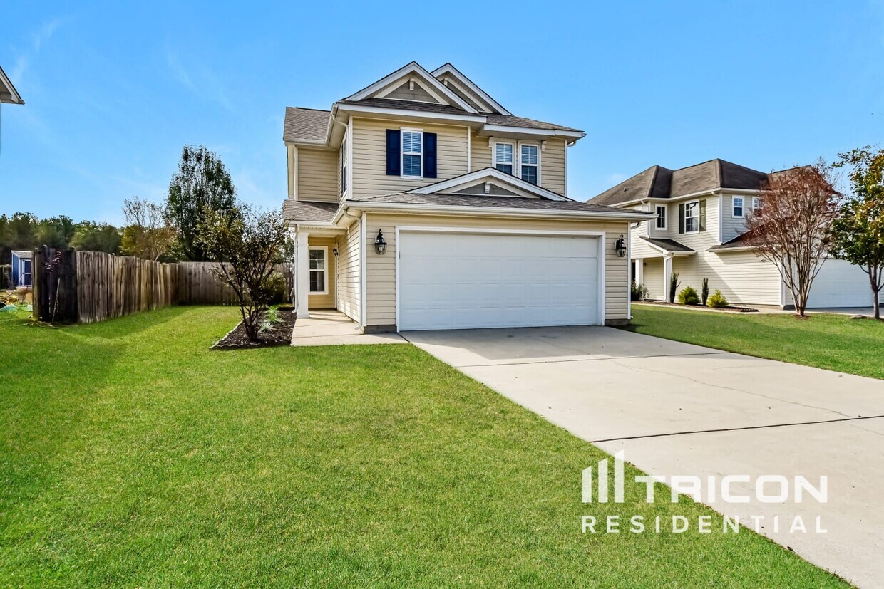 Foto principal - 379 Charter Oak Ct