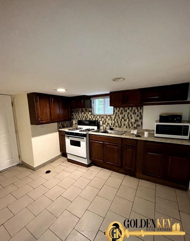 Foto del edificio - 5827 Lumley