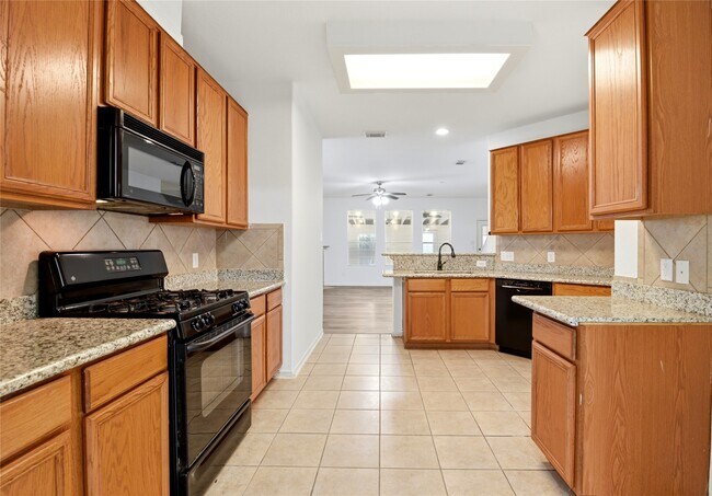 Foto del edificio - 18427 Grove Brook Ln