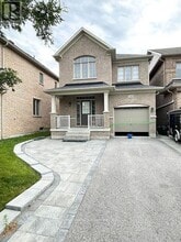 Building Photo - 144 Durhamview Cres