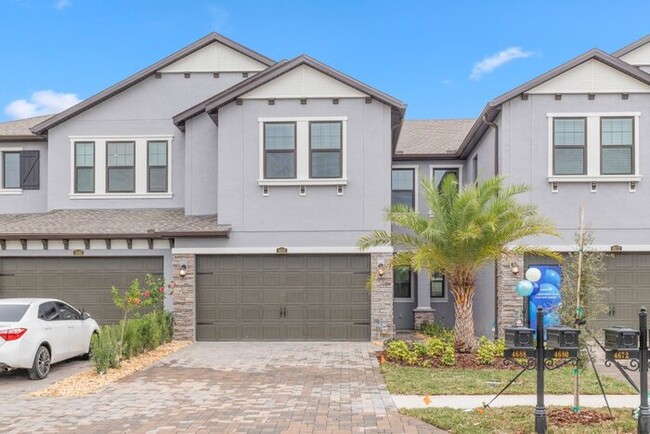 Building Photo - Brand New Townhome Home in Estancia