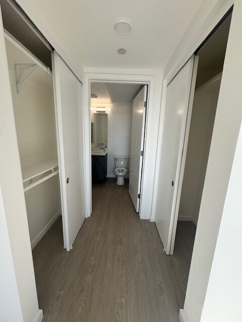 Building Photo - Doran Residences LLC