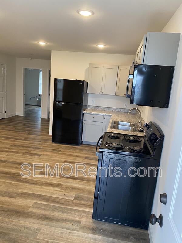 Foto del edificio - 27034 State Hwy B