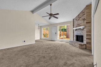 Building Photo - 4830 Hickorygate Dr