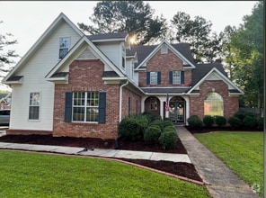 Building Photo - 121 Hunnington Dr