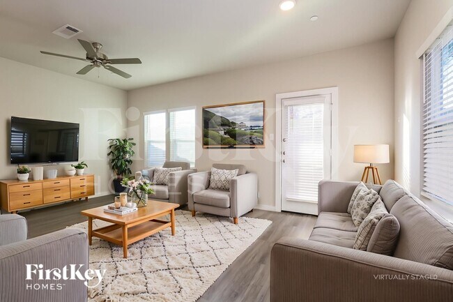 Foto del edificio - 434 S Centro Cir