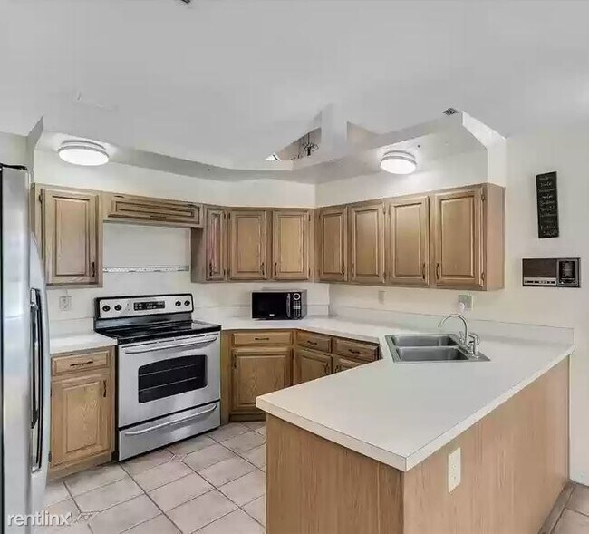 Building Photo - 3 br, 3 bath House - 2302 Carol Woods Way ...