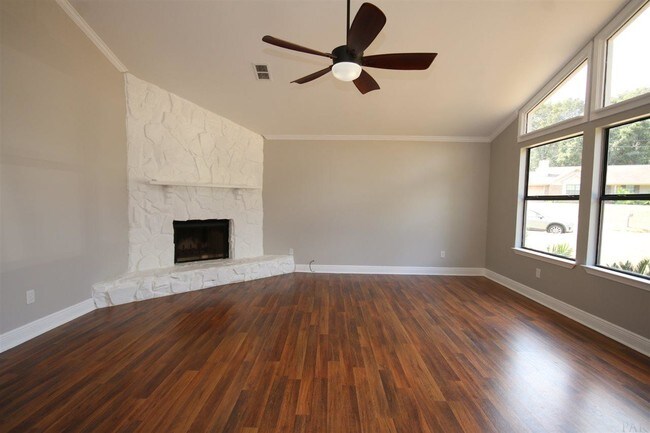 Foto del edificio - 6476 Memphis Ave