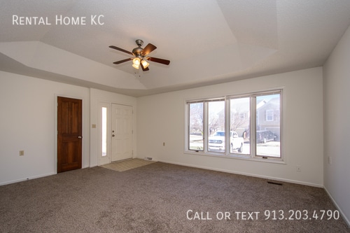 Building Photo - 5908 Brittany St