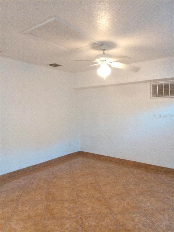 429 Coconut Palm Way Unit 5, Davenport, FL 33897 Room for Rent in