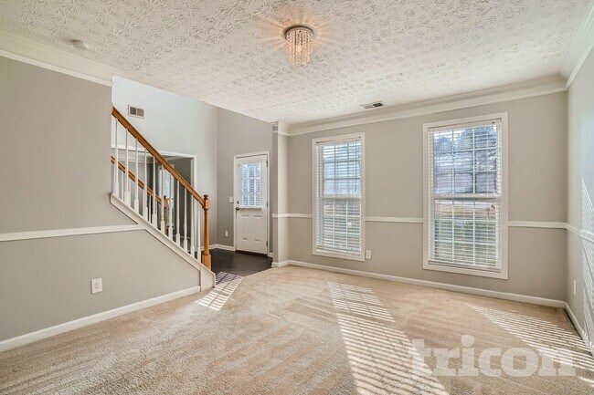 Foto del edificio - 218 Hickory Branch Dr