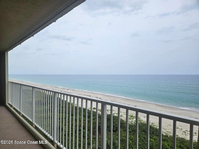 Building Photo - 1095 N Hwy A1A