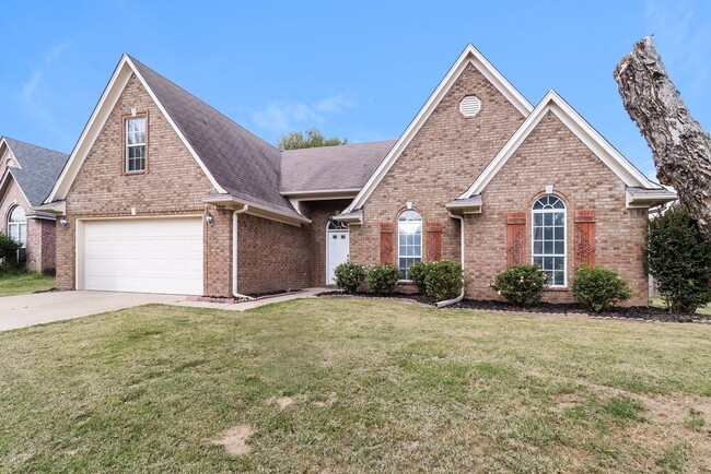 Building Photo - 2848 Pinnacle Dr