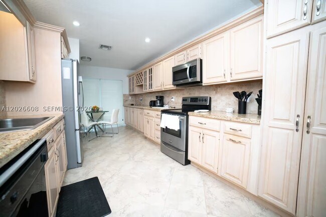 Foto del edificio - 11931 SW 132nd Ct