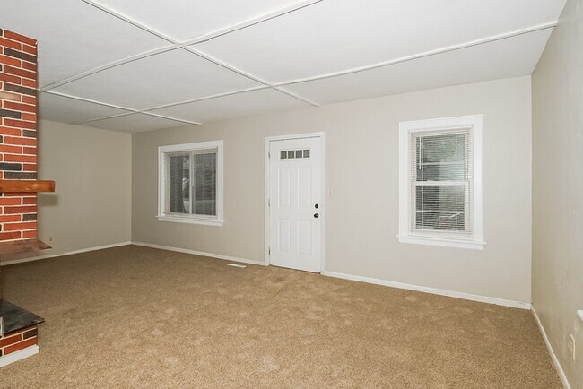 Foto del edificio - Charming 3 Bed, 1 Bath Home - Straight fro...