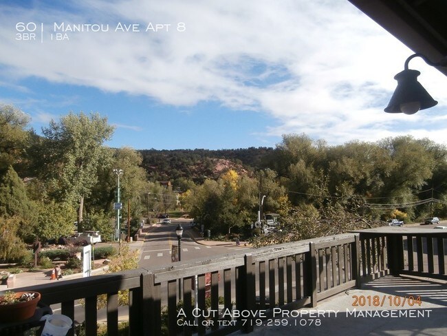Building Photo - 3 Bedroom Unit in Manitou Springs