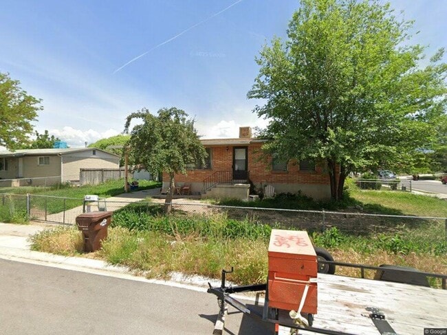 Building Photo - 8177 Darin St