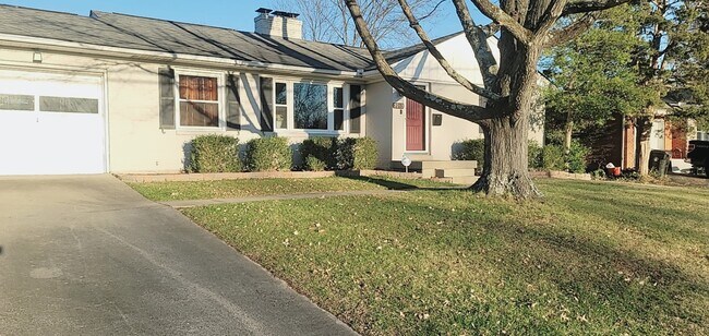 Building Photo - 3213 Bon Air Ave