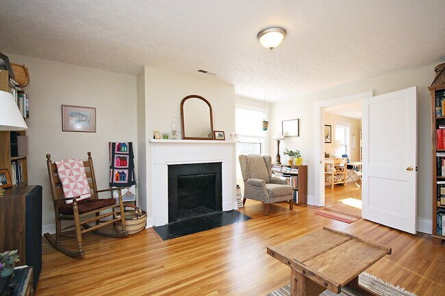 Foto del edificio - 921 6th St SE