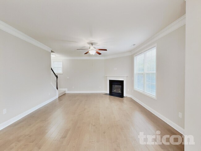 Foto del edificio - 7553 Poplar Meadow Ln