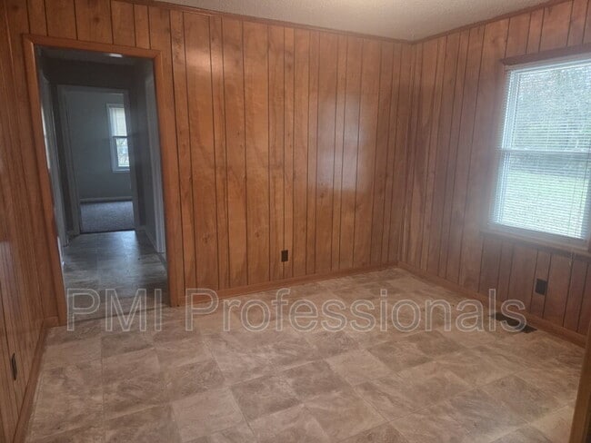 Foto del edificio - 5788 George Franklin Rd