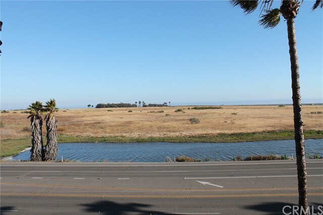 Foto del edificio - 4165 Warner Ave