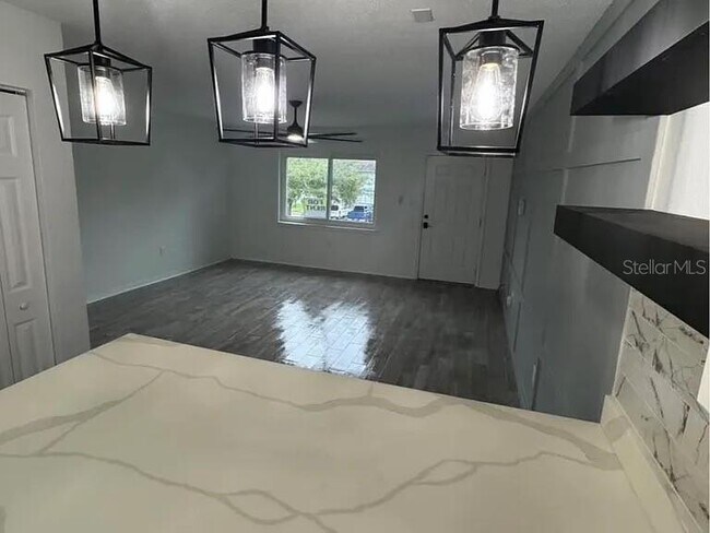 Building Photo - 14516 Seaford Cir
