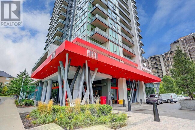 Photo du bâtiment - 88 Sheppard Ave E