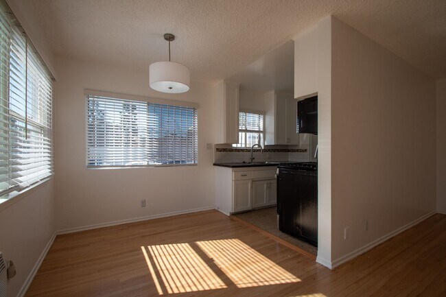 Foto del edificio - 5915 Fair Ave