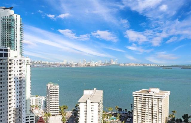 Foto del edificio - 1451 Brickell Ave