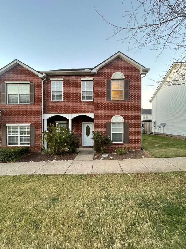 Primary Photo - 3011 Michael Ln