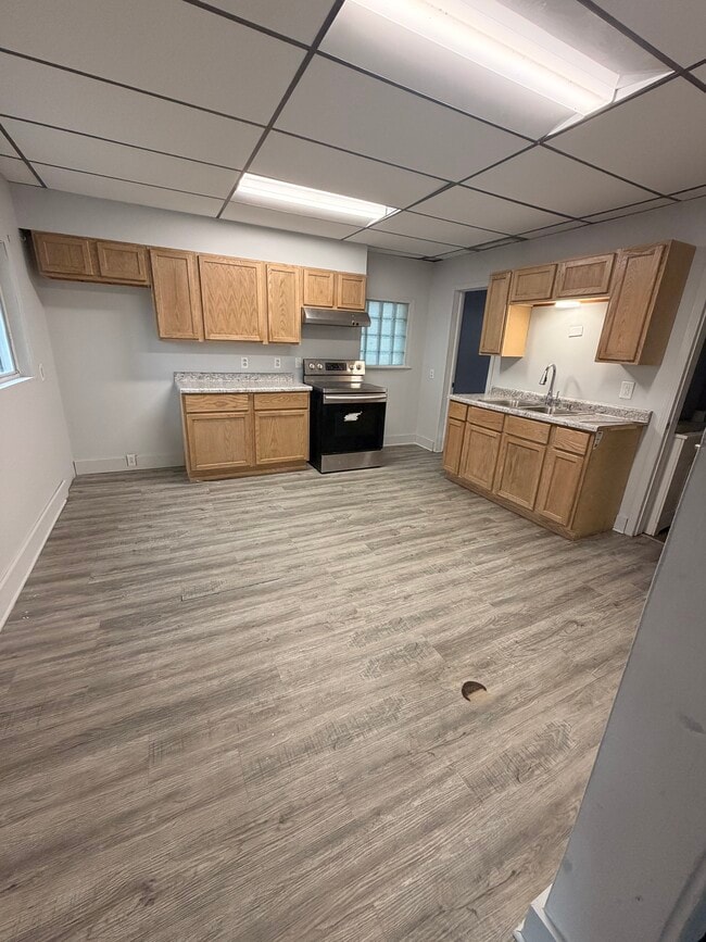 Building Photo - 1924 Phillips Ave