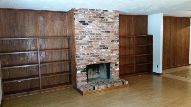 Foto del edificio - 1230 Alachua Ave