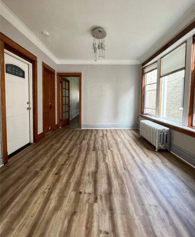 Foto del edificio - 4721 N Monticello Ave