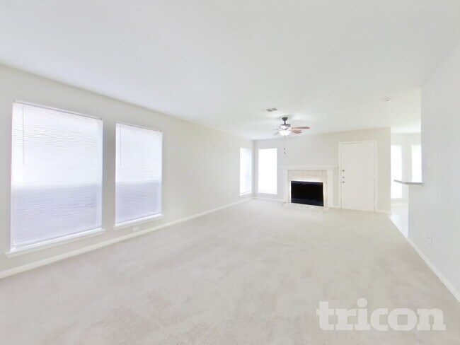 Foto del edificio - 1702 Glacier Blue Dr