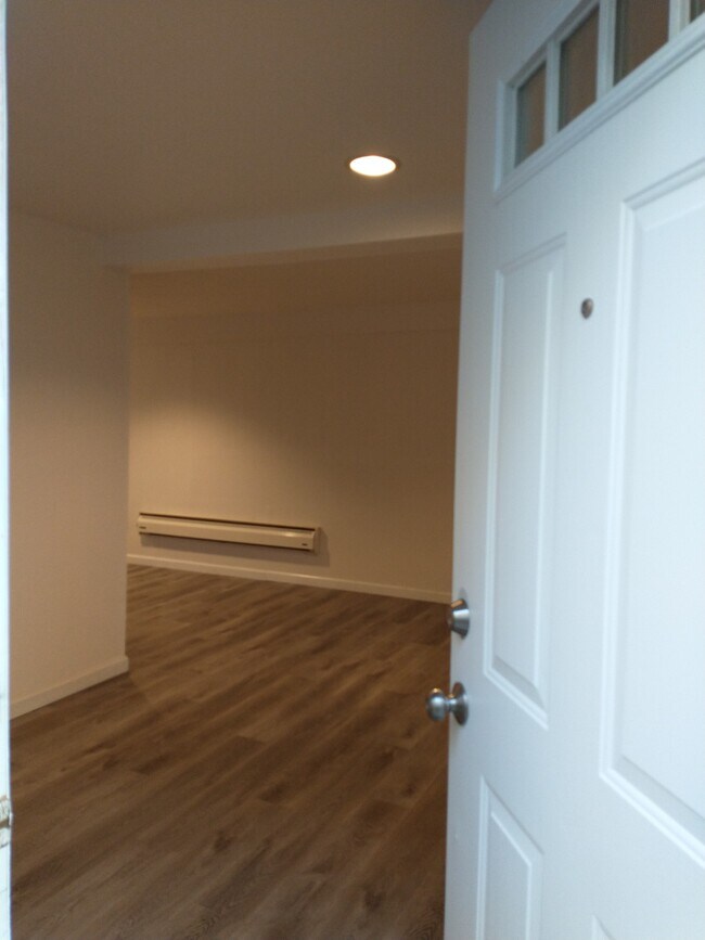 Foto del edificio - 3434 Adell Ct