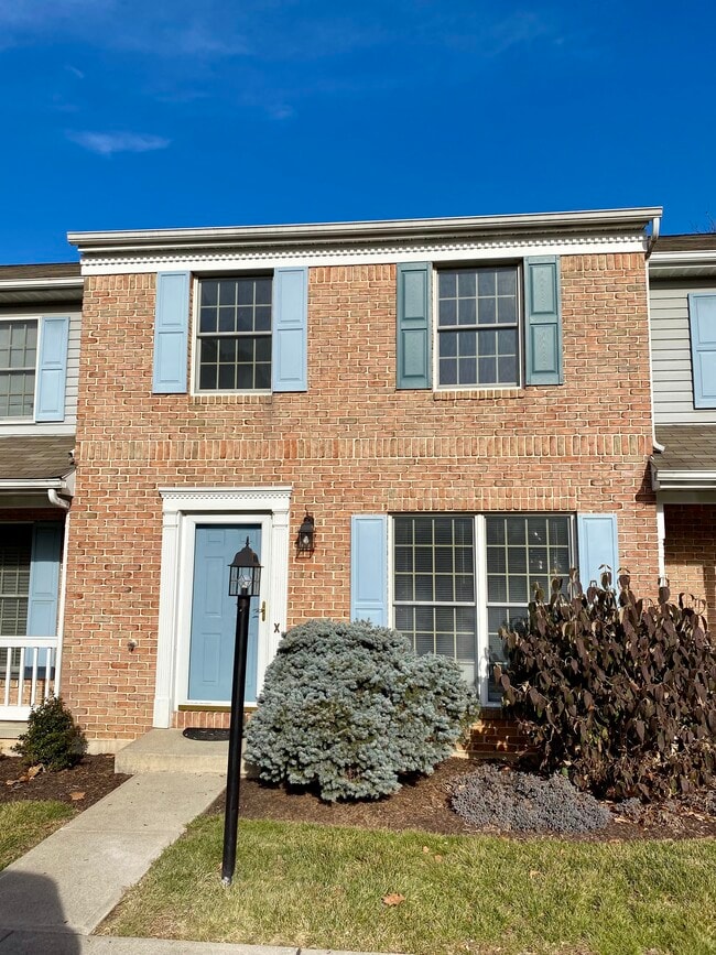 Building Photo - 1514 Ravena St