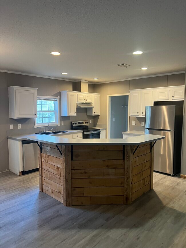 Foto del edificio - 477 Windwood Dr