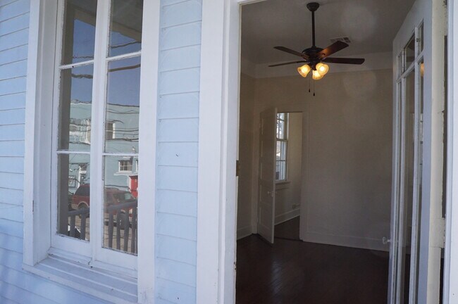 view from balcony looking in - 1123 Dublin St